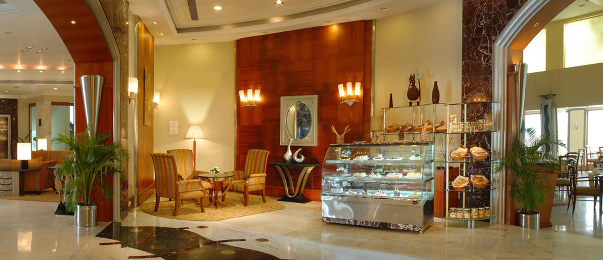 เดอะ มาโนฮาร์ ไฮเดอราบัด Hotel ภายนอก รูปภาพ